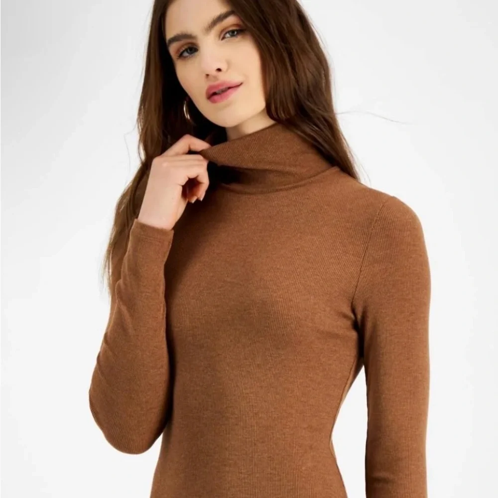 LNA (Revolve) Ribbed Tureneck Dress small